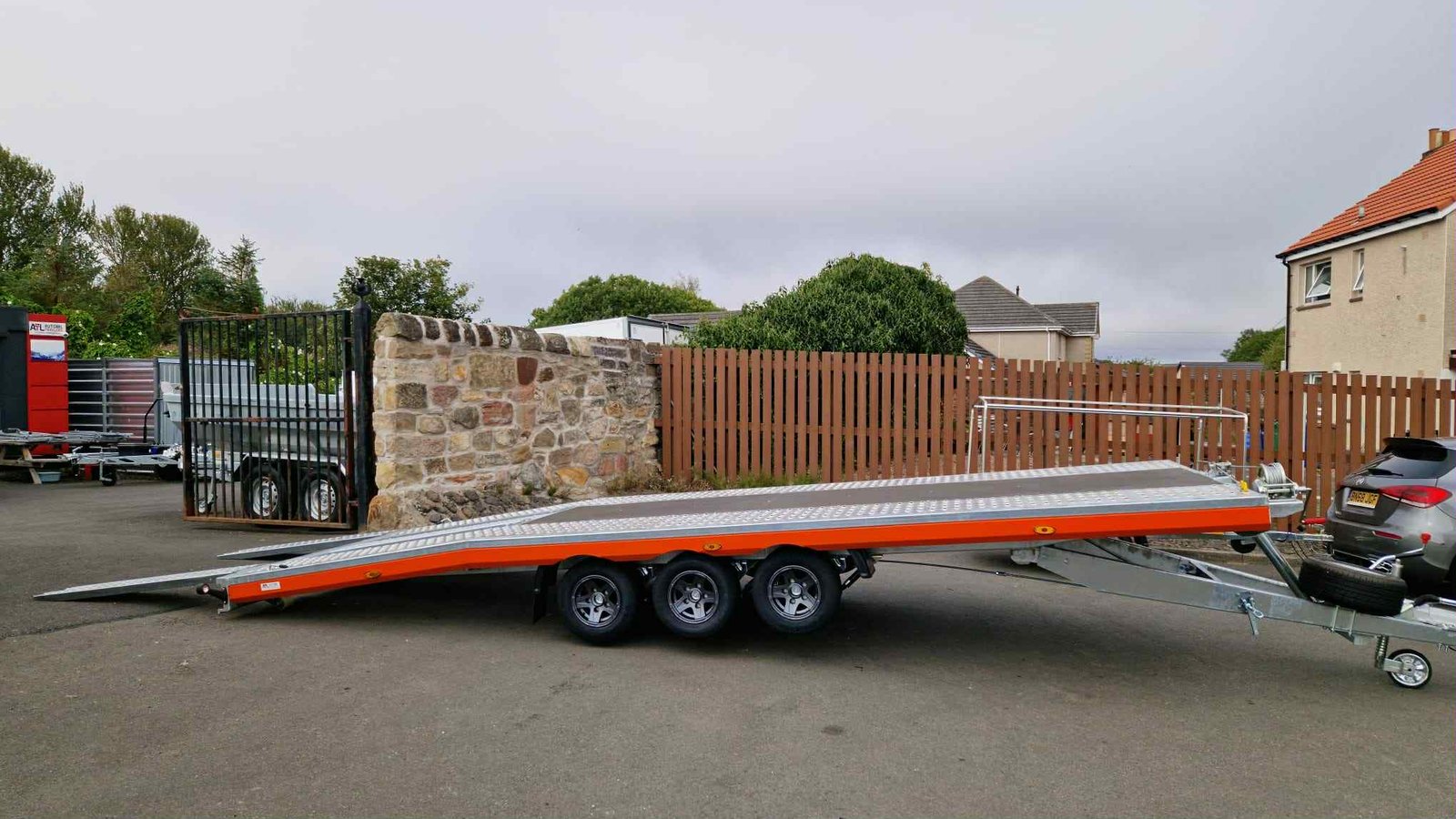 BRAND NEW 5.5M x 2.1M TRI AXLE NIEWIADÓW JUPITER TILT BED CAR TRANSPORTER – 3500KG - Image 8