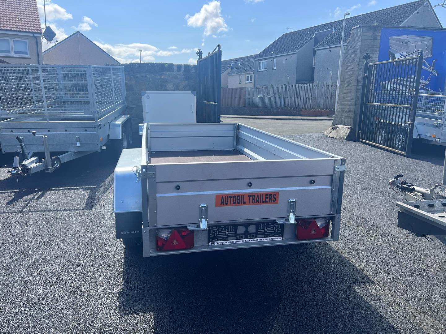 B265 TWIN AXLE FLAT TRAILER - Image 6