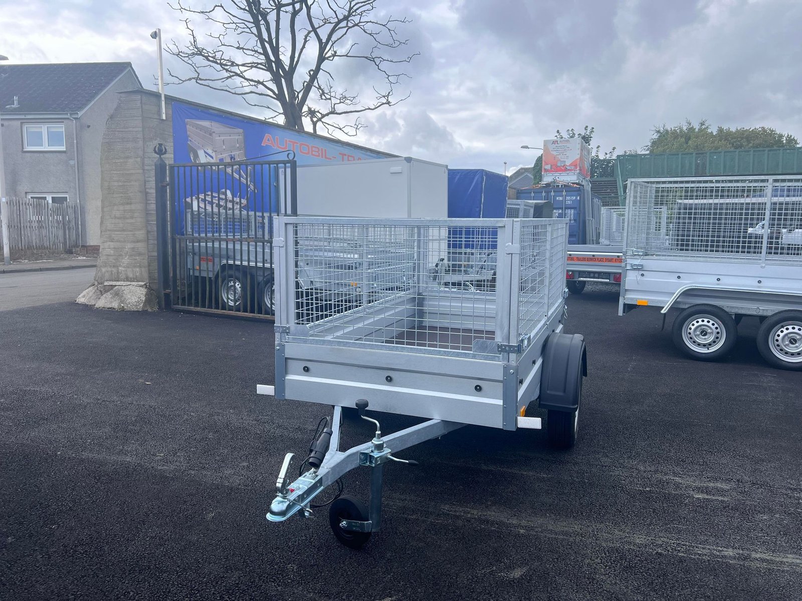 B202 BASIC TRAILER WITH 60CM MESH - Image 2