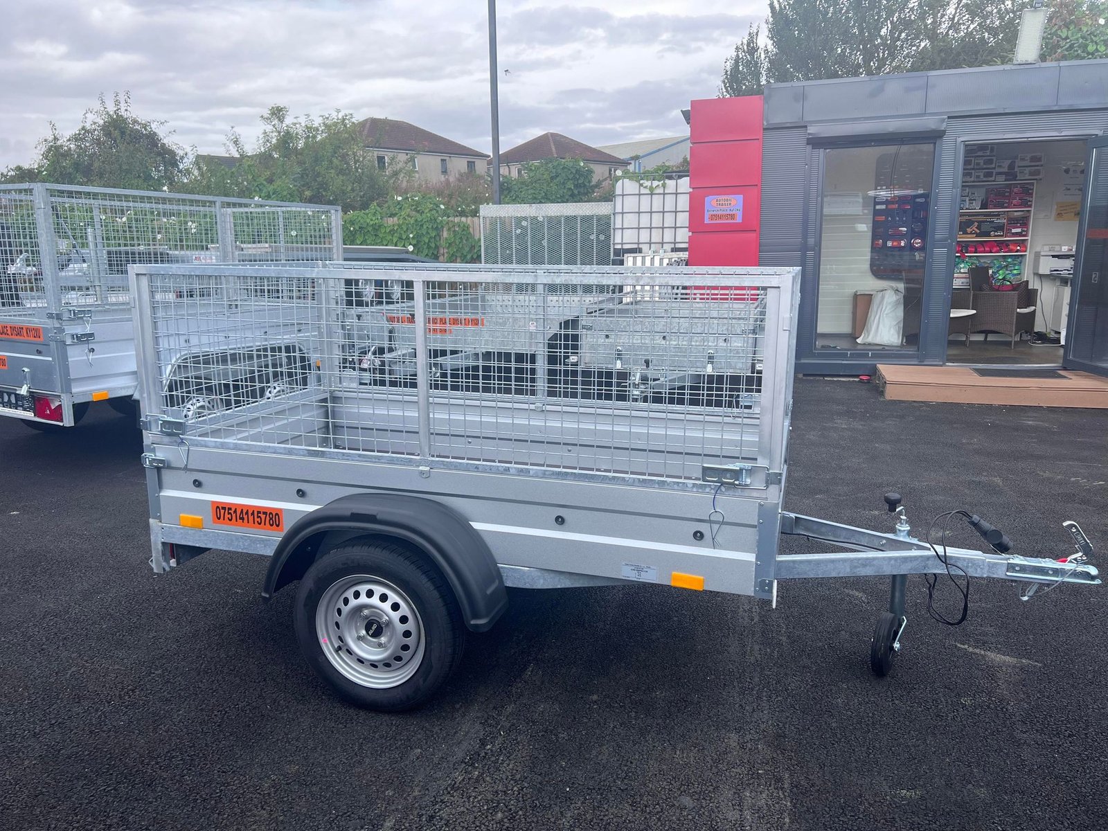 B202 BASIC TRAILER WITH 60CM MESH
