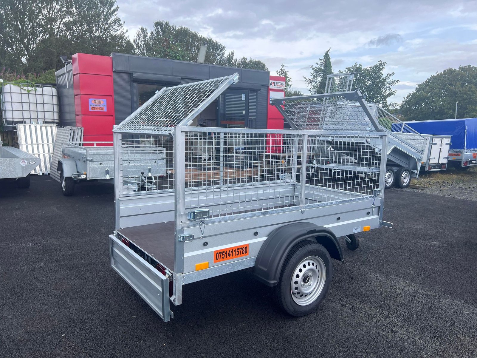 B202 BASIC TRAILER WITH 60CM MESH - Image 9