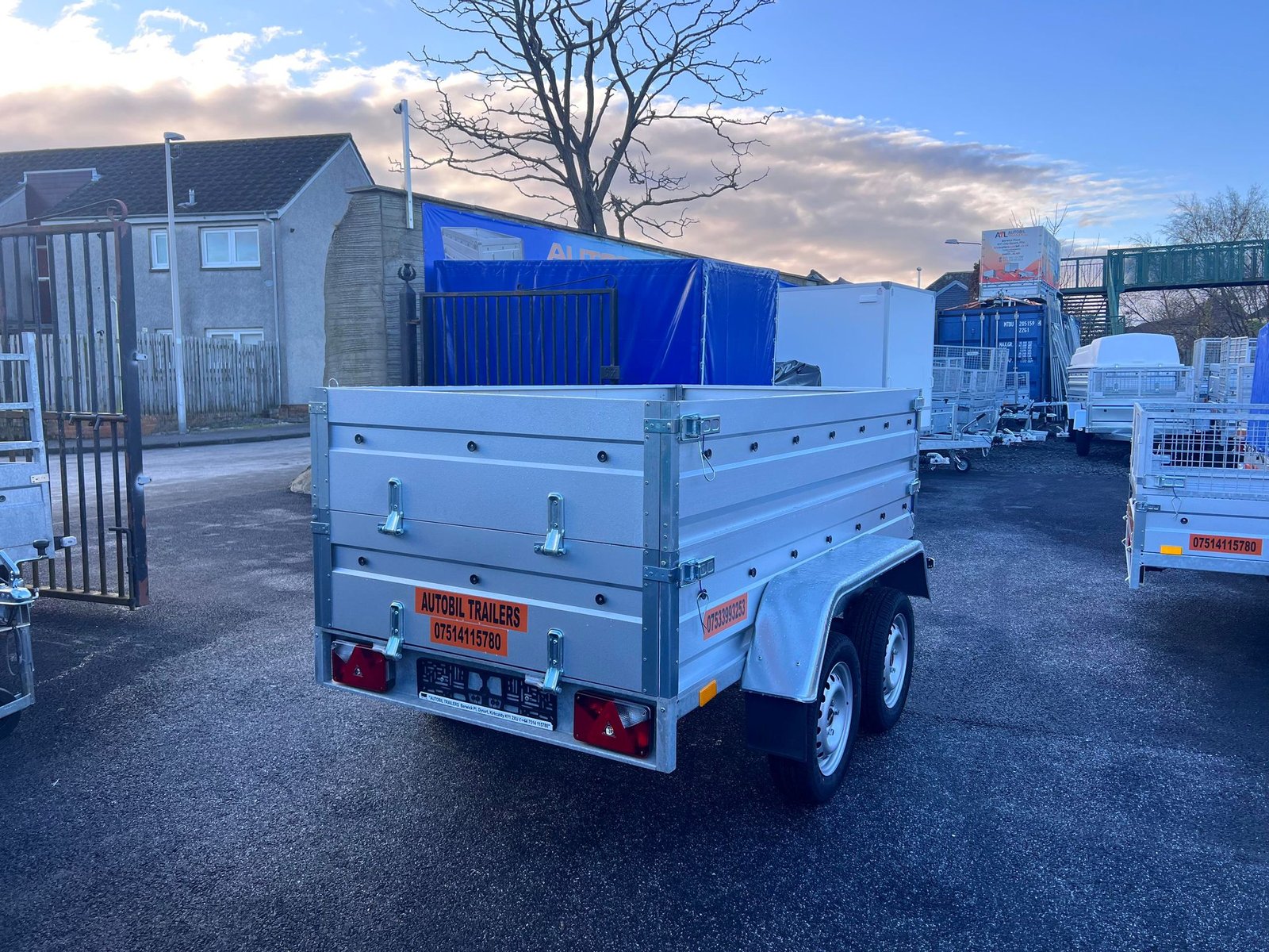 B235 DOUBLE AXLE DOUBLE BROADSIDE - Image 3