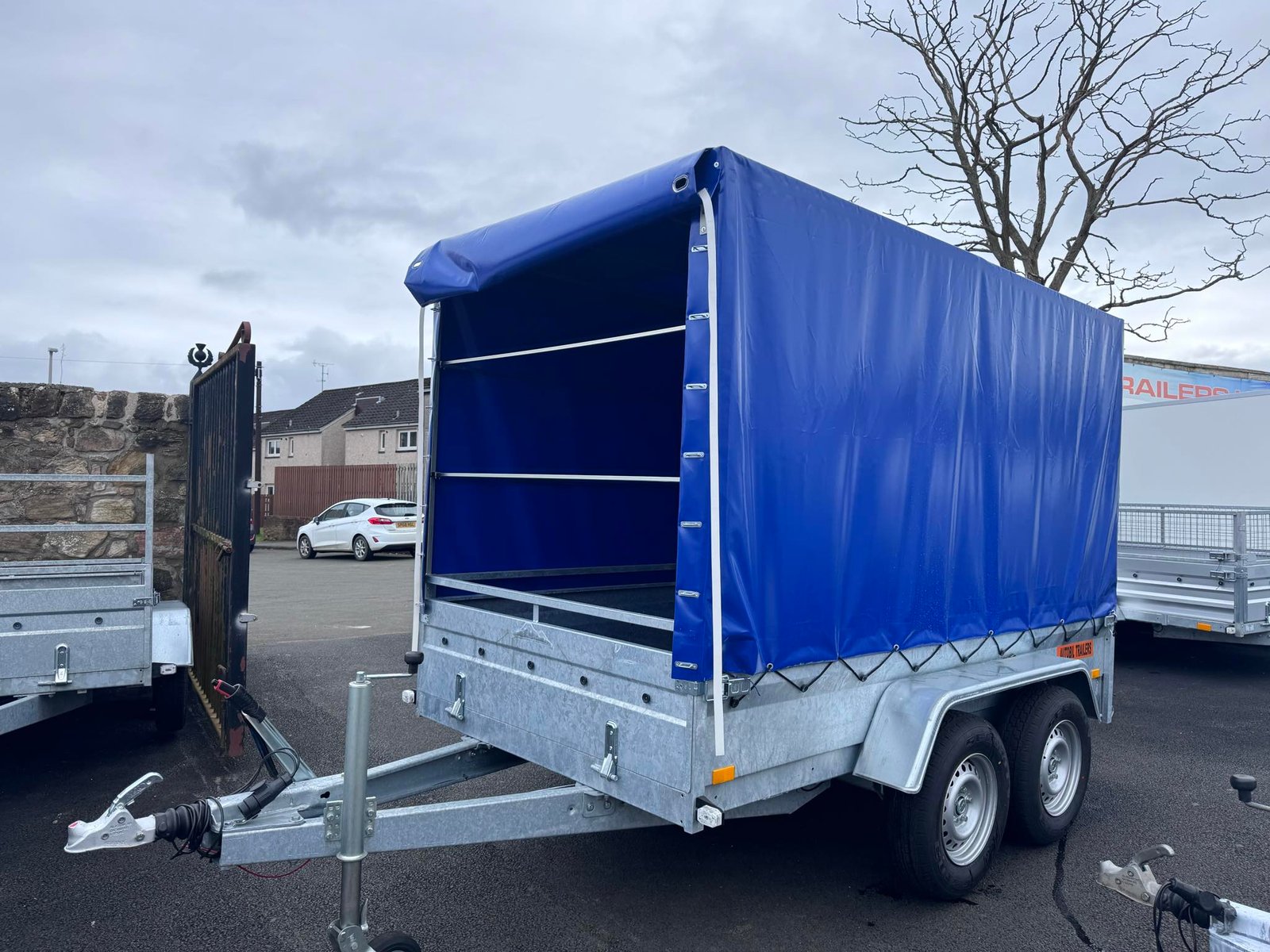 B300 TWIN AXLE MASTER TRAILER WITH FRAME AND COVER 2700KG BRAKED - Image 5