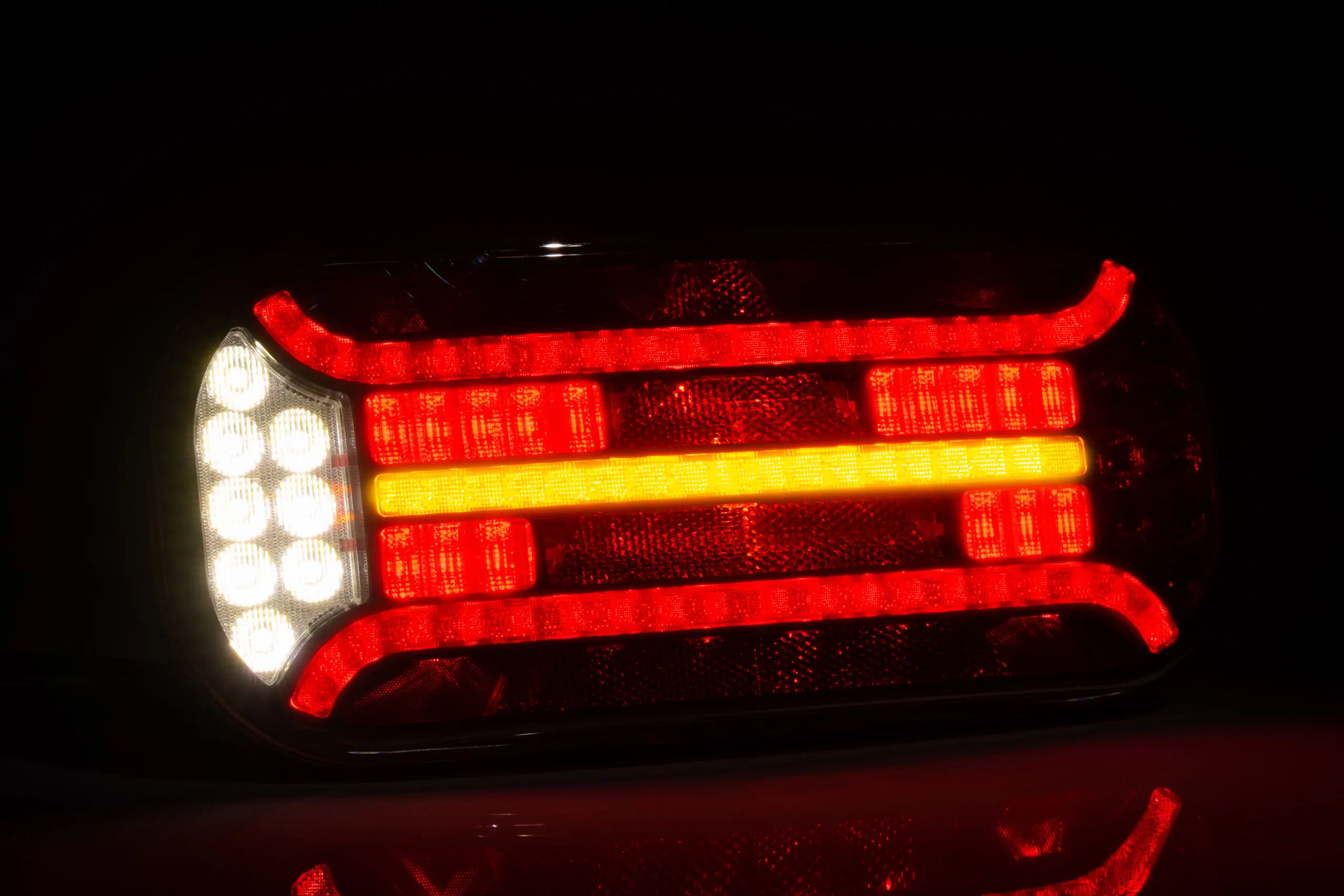FRISTOM FT-600 LED REAR RIGHT AND LEFT LAMP - Image 6