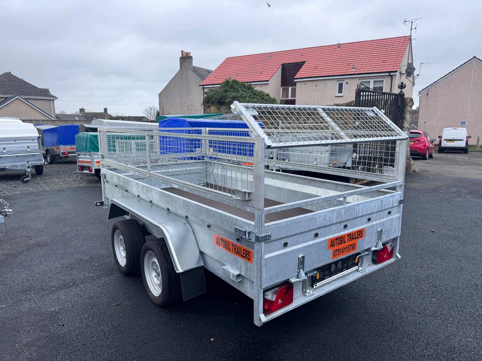 B300 DOUBLE AXLE MASTER WITH 40CM MESH 2700KG - Image 4