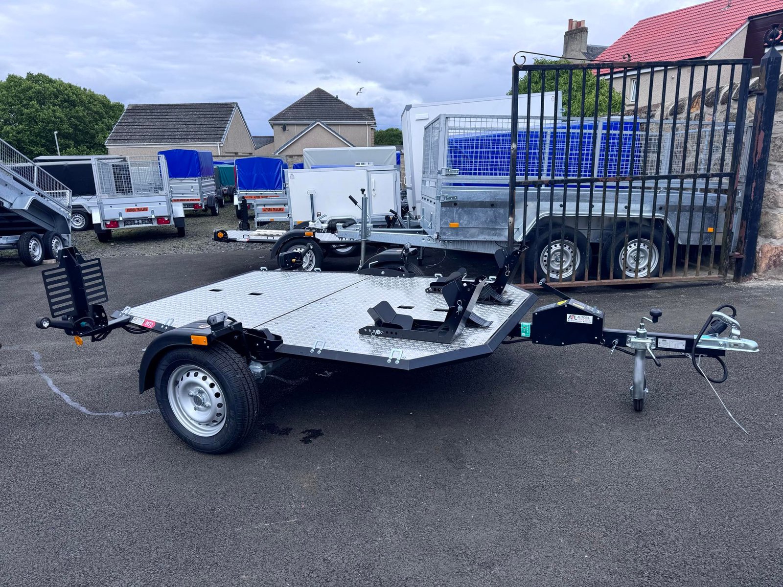 Lorries new motorcycle trailer two bike trailer folding 750kg - Image 13