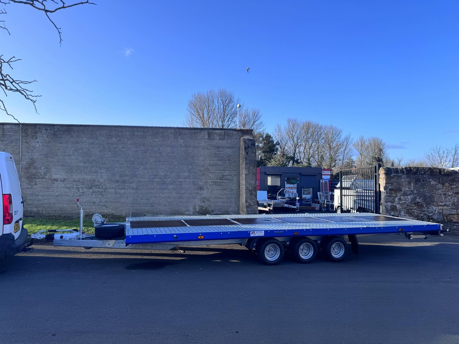 BRAND NEW 6M x 2.1M TRI AXLE MARS FLATBED CAR TRANSPORTER 3500KG